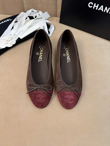 Kitlife Chanel Classic Ballet Flats Shoes Dark Brown & Burgundy Suede 