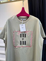 Kitlife Dior Book Cover Oversized Cropped T-Shirt Beige / Pink - 5