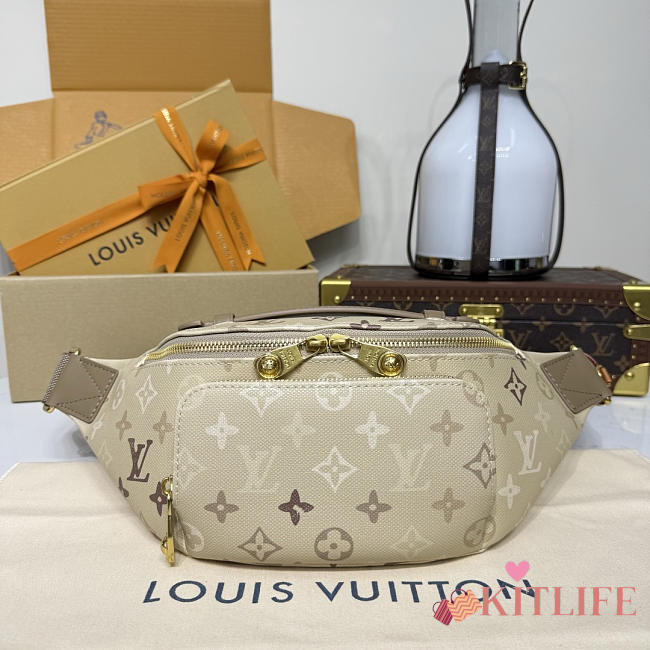 Kitlife Louis Vuitton Rush Bumbag Beige M29274 30x15x8cm  - 1