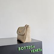 Kitlife Bottega Veneta Madison Bag Beige 876648 27x16x6cm  - 5