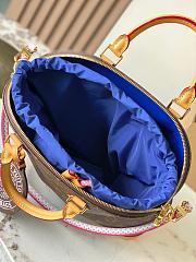 Kitlife Louis Vuitton Alma MM Soft Bag M27327 37x28x13.5cm - 2
