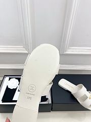 Kitlife Chanel Double C Hollow-Out Roman Flat Sandals White - 6