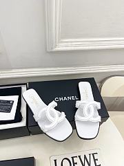 Kitlife Chanel CC Cut Out Mules Sandals White Quilted Lambskin  - 2