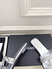 Kitlife Chanel CC Cut Out Mules Sandals Silver Quilted Lambskin  - 4