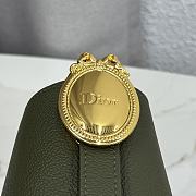 Kitlife Dior Small Dior Médaillon Bucket Bag Green Khaki Calfskin M1531 19.5x18.5x11.5cm  - 4
