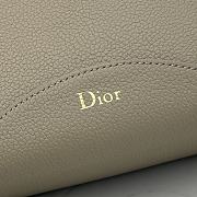 Kitlife Dior Small Dior Médaillon Bucket Bag Grey Calfskin M1531 19.5x18.5x11.5cm  - 4