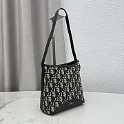 Kitlife Dior Small Dior Médaillon Bucket Bag Blue Dior Oblique Jacquard M1531 19.5x18.5x11.5cm  - 3