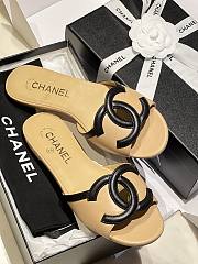 Kitlife Chanel Vintage Cambon Flat Sandals Beige & Black  - 2