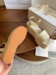 Kitlife Dior Dentelle Wedge Sandal Beige Dior Oblique Embroidered Cotton and White Lace  - 4