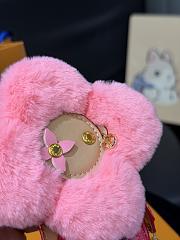 Kitlife Louis Vuitton Vivienne Pink Bag Charm  - 3