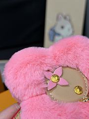Kitlife Louis Vuitton Vivienne Pink Bag Charm  - 2