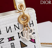 Kitlife Dior Three-Compartment Embroidered Art Limited Edition White Beaded Bag 17x15x7cm - 2
