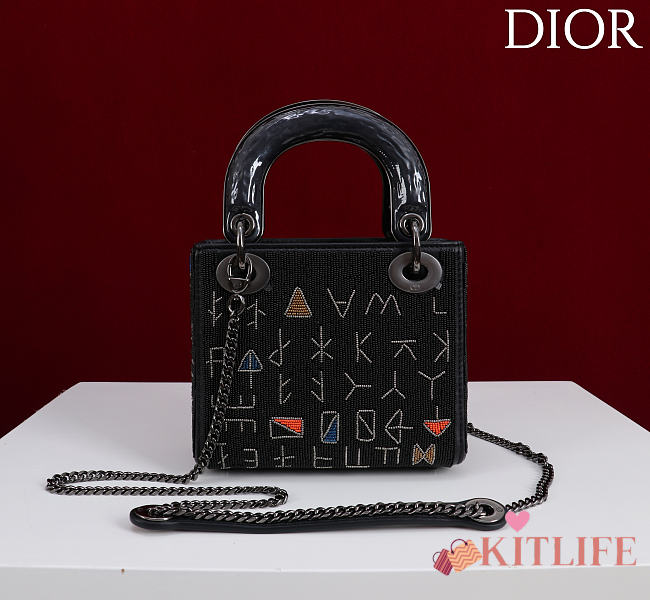 Kitlife Dior Three-Compartment Embroidered Art Limited Edition Black Beaded Bag 17x15x7cm  - 1