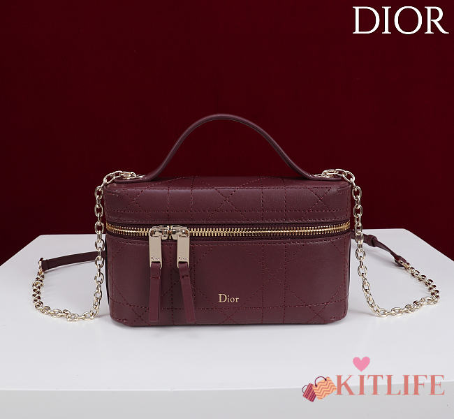 Kitlife Dior Trianon Soft Vanity Mini Chain Handbag Burgundy 19x16.5x5.5cm  - 1