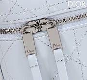 Kitlife Dior Trianon Soft Vanity Mini Chain Handbag White 19x16.5x5.5cm  - 2