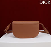 Kitlife Dior Small Médaillon Flap Bag Brown M3921 21x12x5.5cm - 4