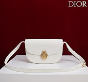 Kitlife Dior Small Médaillon Flap Bag White M3921 21x12x5.5cm  - 1