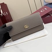 Kitlife Gucci Bi-color GG Marmont Continental Wallet Brown 456116 19x10x3.5cm  - 1