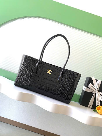 Kitlife Chanel Small Shopping Bag Black Crocodile Embossed Calfskin & Gold-Tone Metal AS6243 20x39x13cm 