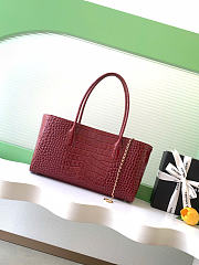 Kitlife Chanel Small Shopping Bag Burgundy Crocodile Embossed Calfskin & Gold-Tone Metal AS6243 20x39x13cm  - 5