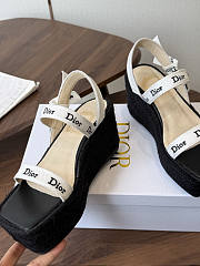 Kitlife Dior J'Adior Wedge Slide with Straps White Embroidered Cotton and Black Raffia - 2