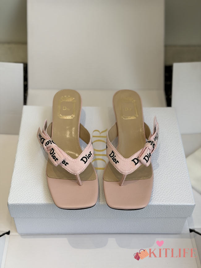 Kitlife Dior J'Adior Heeled Thong Sandal Pink Embroidered Cotton and Trench Lambskin - 1