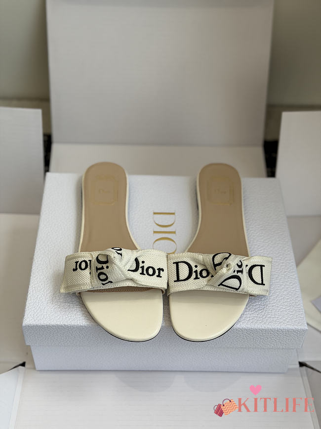 Kitlife Dior J'Adior Heeled Slide White Embroidered Cotton - 1