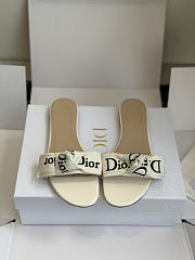 Kitlife Dior J'Adior Heeled Slide White Embroidered Cotton - 1