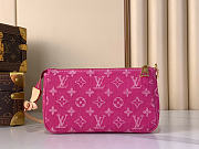 Kitlife Louis Vuitton Pochette Accessories Cargo Shoulder Bag Pink Denim M27602 23.5x14x3cm - 4