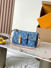 Kitlife Louis Vuitton Pochette Accessories Cargo Shoulder Bag Blue Denim M27602 23.5x14x3cm - 1