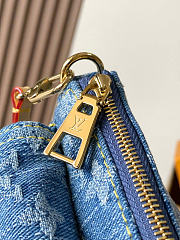 Kitlife Louis Vuitton Pochette Accessories Cargo Shoulder Bag Blue Denim M27602 23.5x14x3cm - 3
