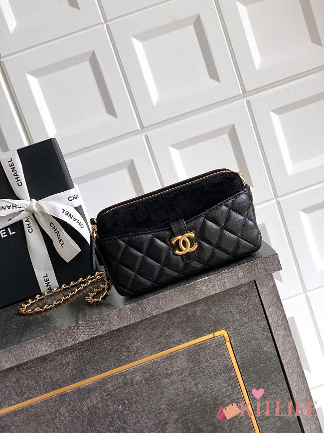 Kitlife Chanel Suede Shiny Lambskin Quilted Phone Holder With Chain Black 10x17.5x3cm - 1