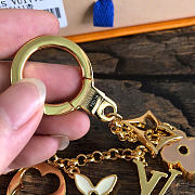 Kitlife Louis Vuitton Brass Enamel Fleur De Monogram Bag Charm Chain Gold  - 3