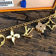 Kitlife Louis Vuitton Brass Enamel Fleur De Monogram Bag Charm Chain Gold  - 2