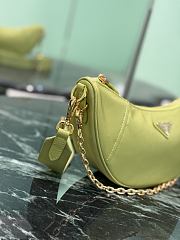 Kitlife Prada Re-Nylon Saffiano Demi-lune Shoulder Bag Green 1BH222 30x13.5x6cm  - 3