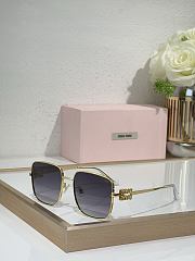 Kitlife Miu Miu Sunglasses VMU51XV - 2