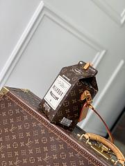 Kitlife Louis Vuitton Milk Bag M29326 12x22x10cm - 2