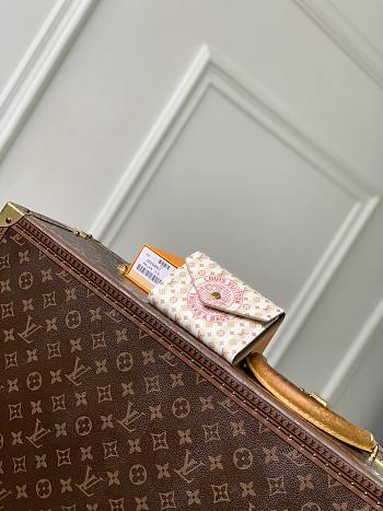 Kitlife Louis Vuitton Victorine Wallet Yellow M29024 12x9.5x2.5cm