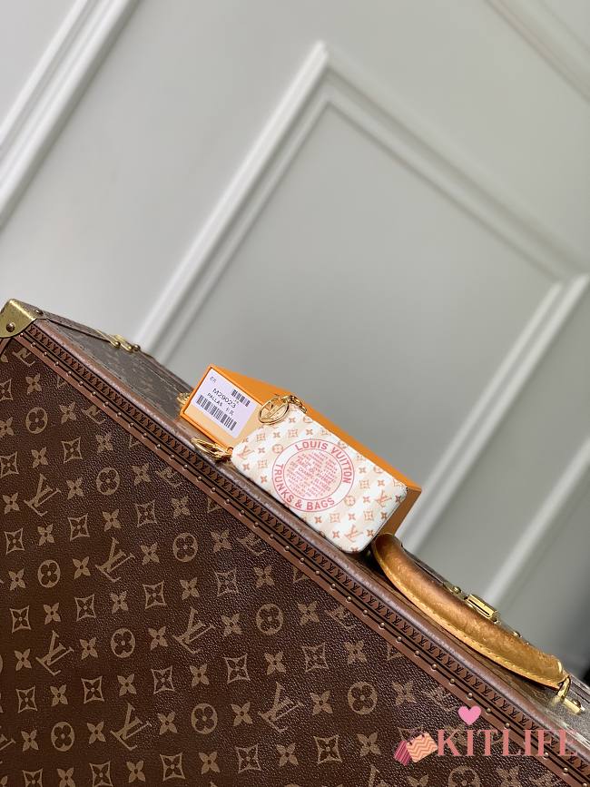 Kitlife Louis Vuitton Key Pouch Yellow M29023 12x7cm  - 1