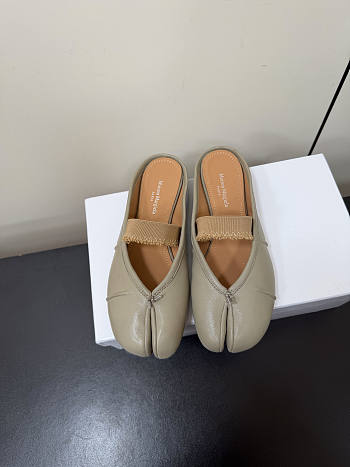Kitlife Maison Margiela Tabi Leather Ballerina Mules Grey