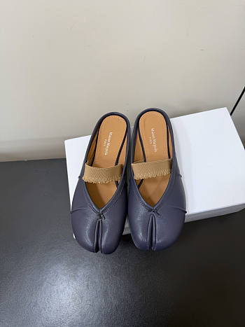 Kitlife Maison Margiela Tabi Leather Ballerina Mules Dark Blue