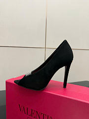 Kitlife Valentino Garavani Open-toe Révélé Suede Pumps 105mm Black - 4