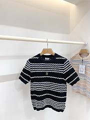 Kitlife Chanel 3D Wave Crochet Knit Short-Sleeve T-Shirt Black - 1