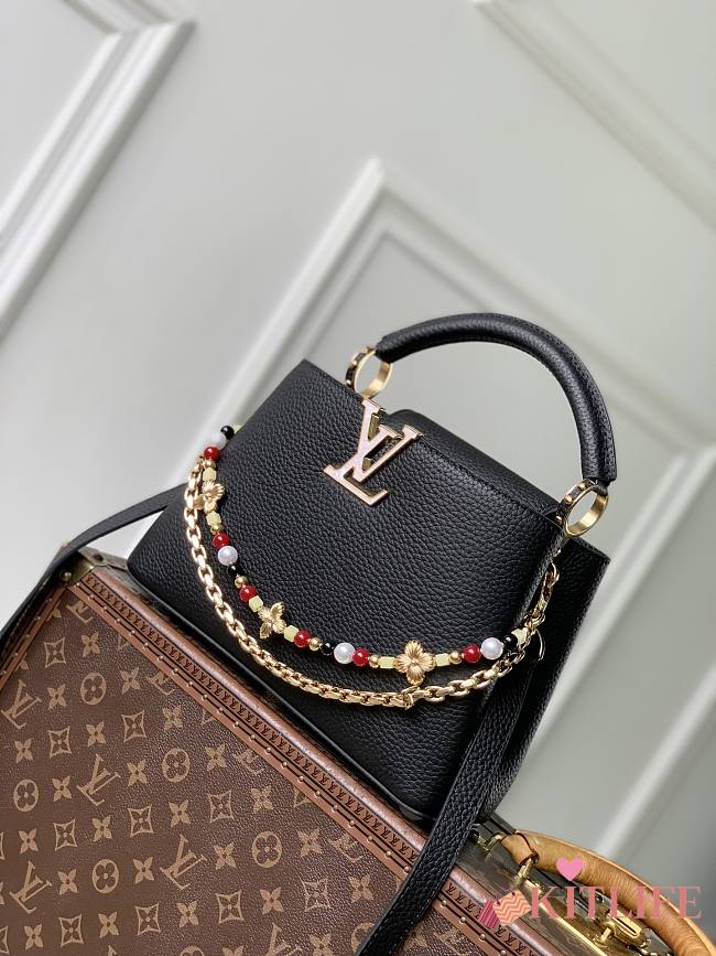 Kitlife Louis Vuitton Capucines East West Small Bag Black M29443 29x18x9cm - 1
