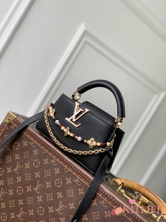 Kitlife Louis Vuitton Capucines East West Mini Bag Black M29443 12x22x8cm - 1