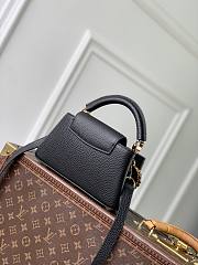 Kitlife Louis Vuitton Capucines East West Mini Bag Black M29443 12x22x8cm - 3