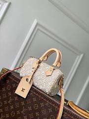 Kitlife Louis Vuitton Nano Speedy Bag Beige M28502 16x10x7.5cm - 1