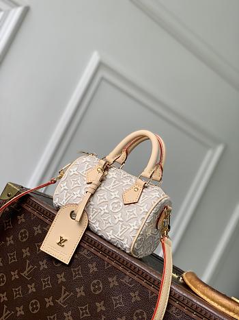 Kitlife Louis Vuitton Nano Speedy Bag Beige M28502 16x10x7.5cm