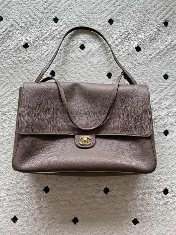 Kitlife Chanel Maxi Flap Bag Taupe Gold Hardware AS6233 26x38.5x11cm 