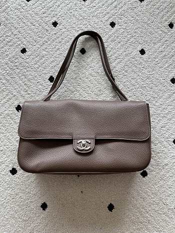 Kitlife Chanel Maxi Flap Bag Taupe Silver Hardware AS6231 32x19x10cm 